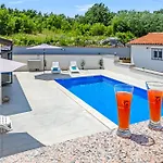 Nature Lovers Retreat - Casa Irena With Pool * Kršan